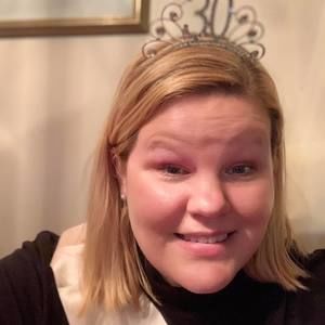 Meet your Posher, Ashley